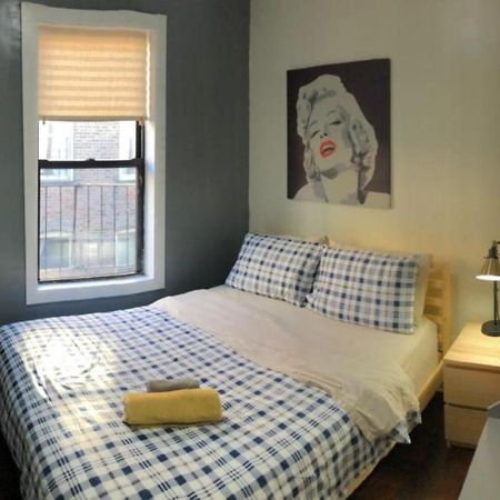 Private Room In A Shared Apartment 15 Minutes To Times Square! New York Exterior photo