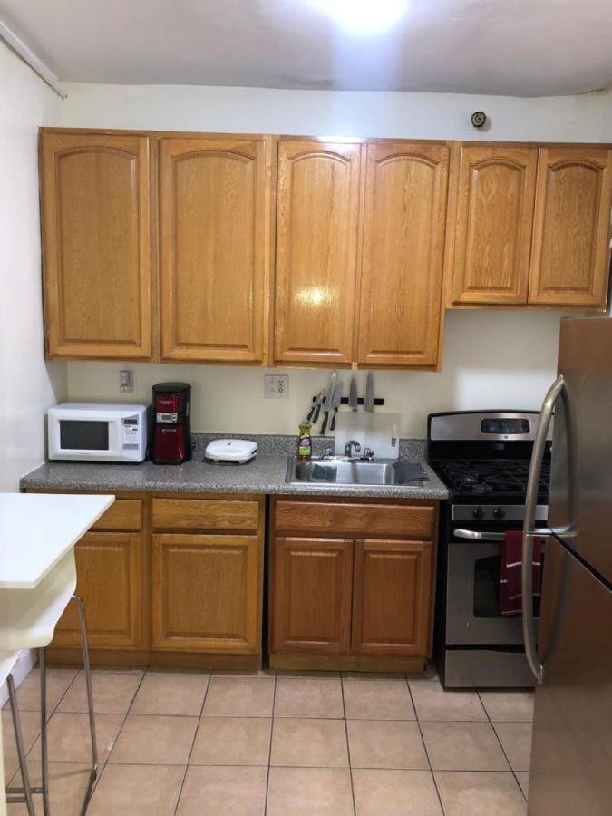 Private Room In A Shared Apartment 15 Minutes To Times Square! New York Exterior photo