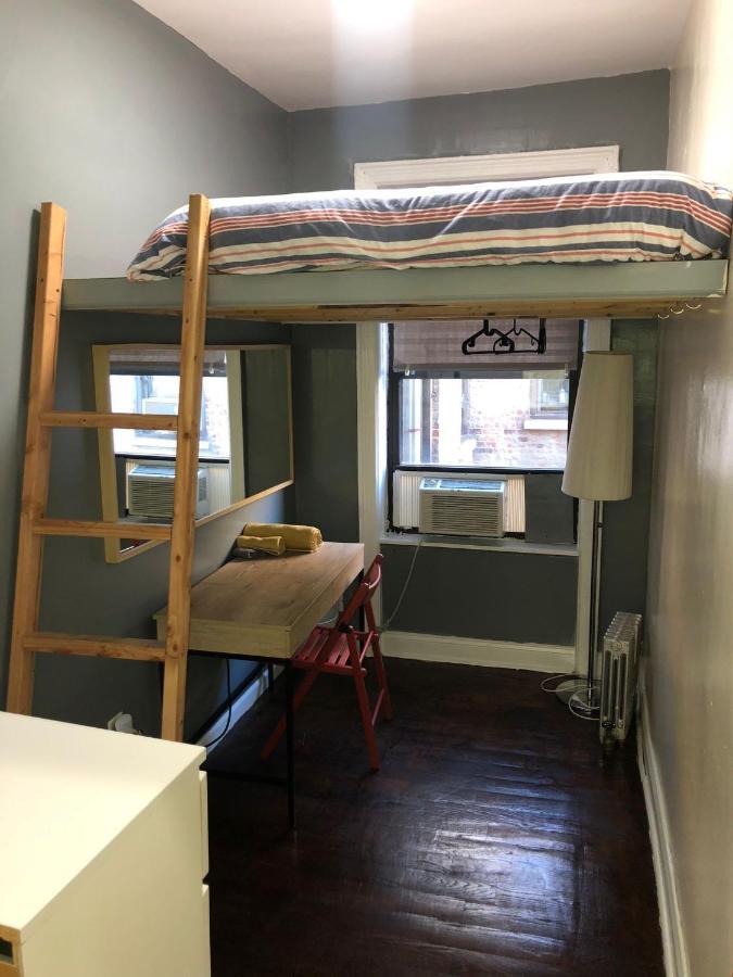 Private Room In A Shared Apartment 15 Minutes To Times Square! New York Exterior photo