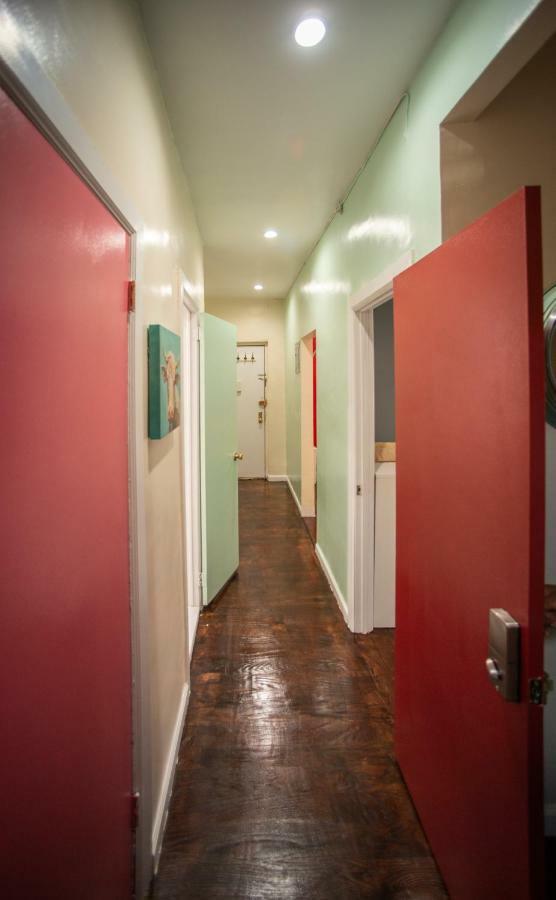 Private Room In A Shared Apartment 15 Minutes To Times Square! New York Exterior photo