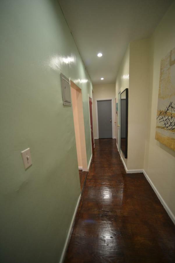 Private Room In A Shared Apartment 15 Minutes To Times Square! New York Exterior photo