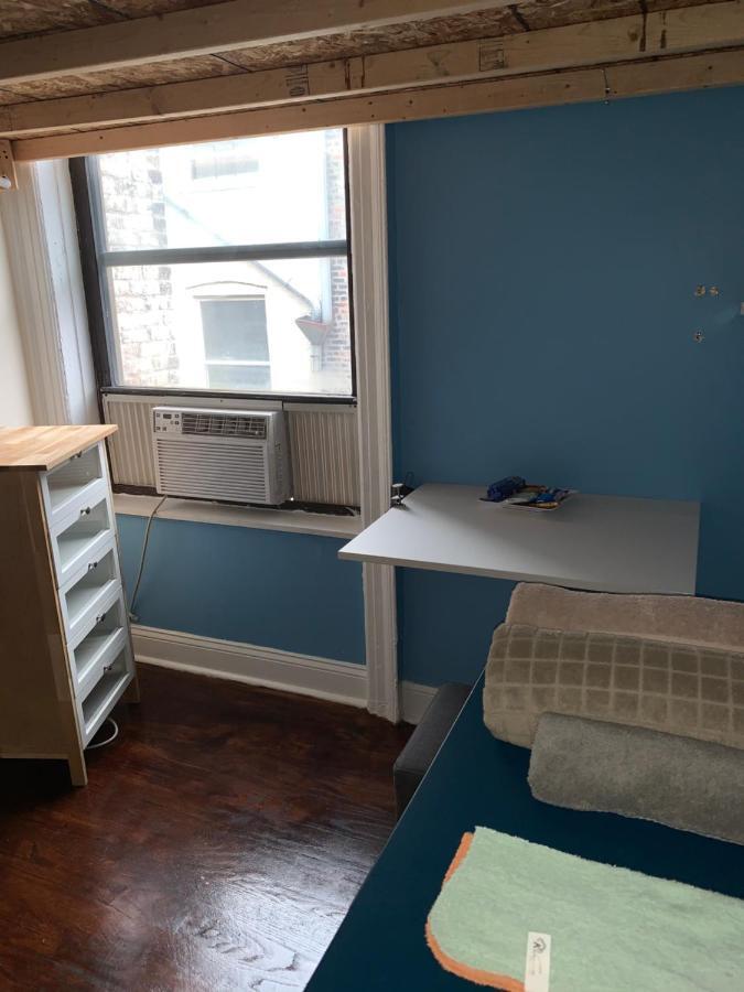 Private Room In A Shared Apartment 15 Minutes To Times Square! New York Exterior photo